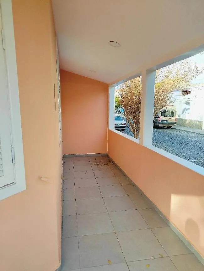 Villa Vivenda Paraiso, Charming House On The Plateau Praia